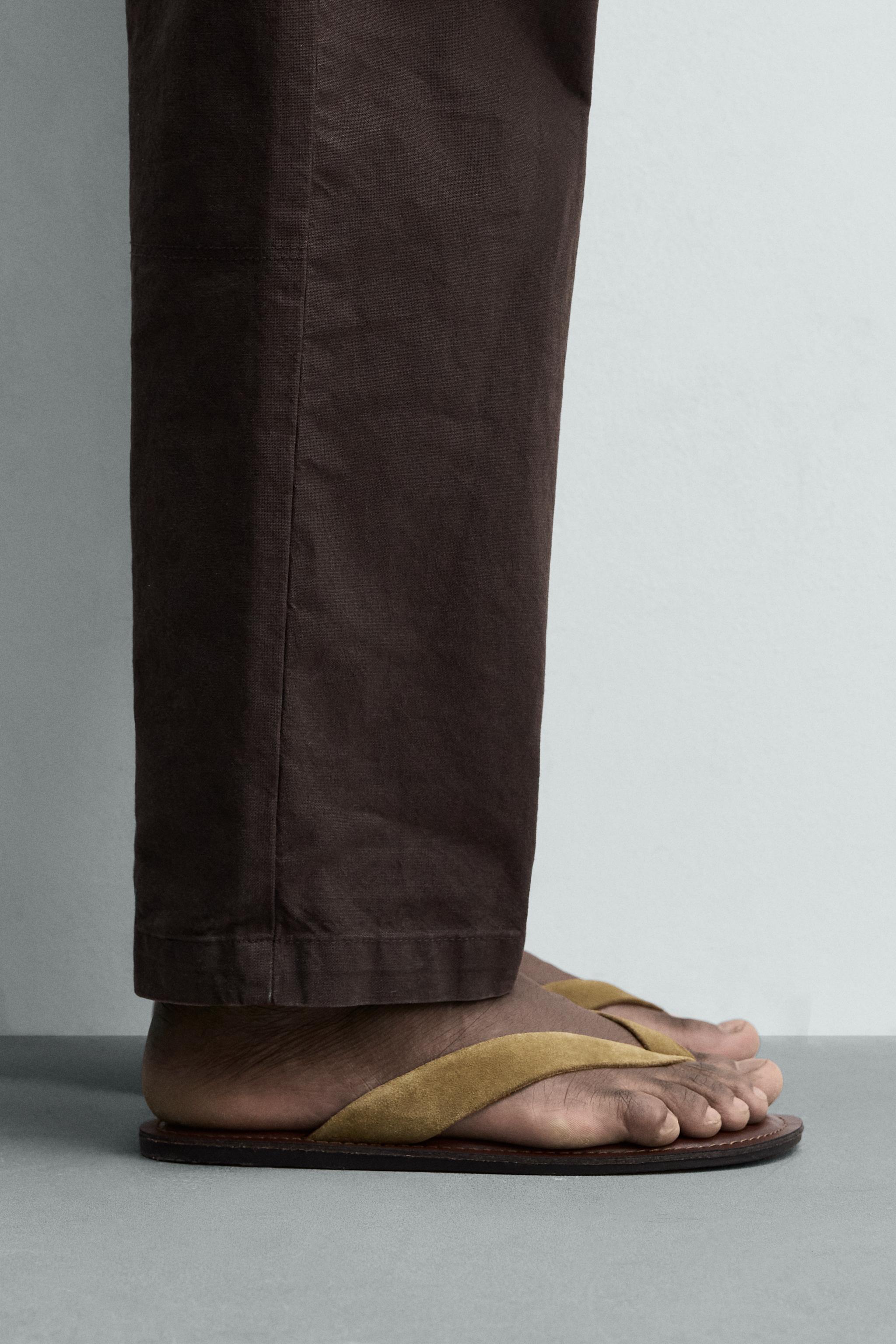 SANDALES À BRIDES EN CUIR